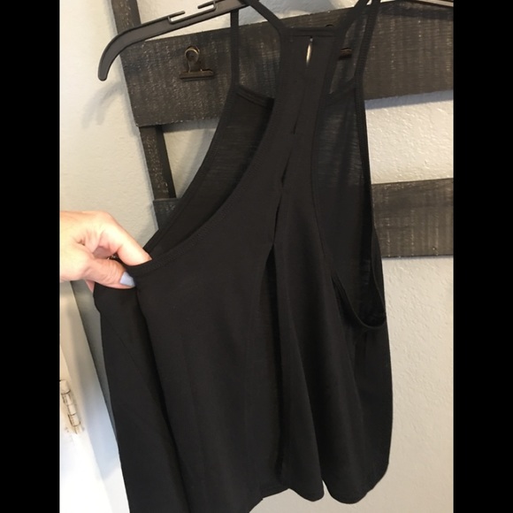 Forever 21 Black Tank Top - Picture 3 of 4